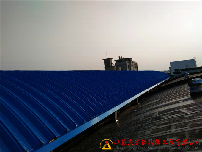 江苏扬州仓间罩棚拱形屋顶施工